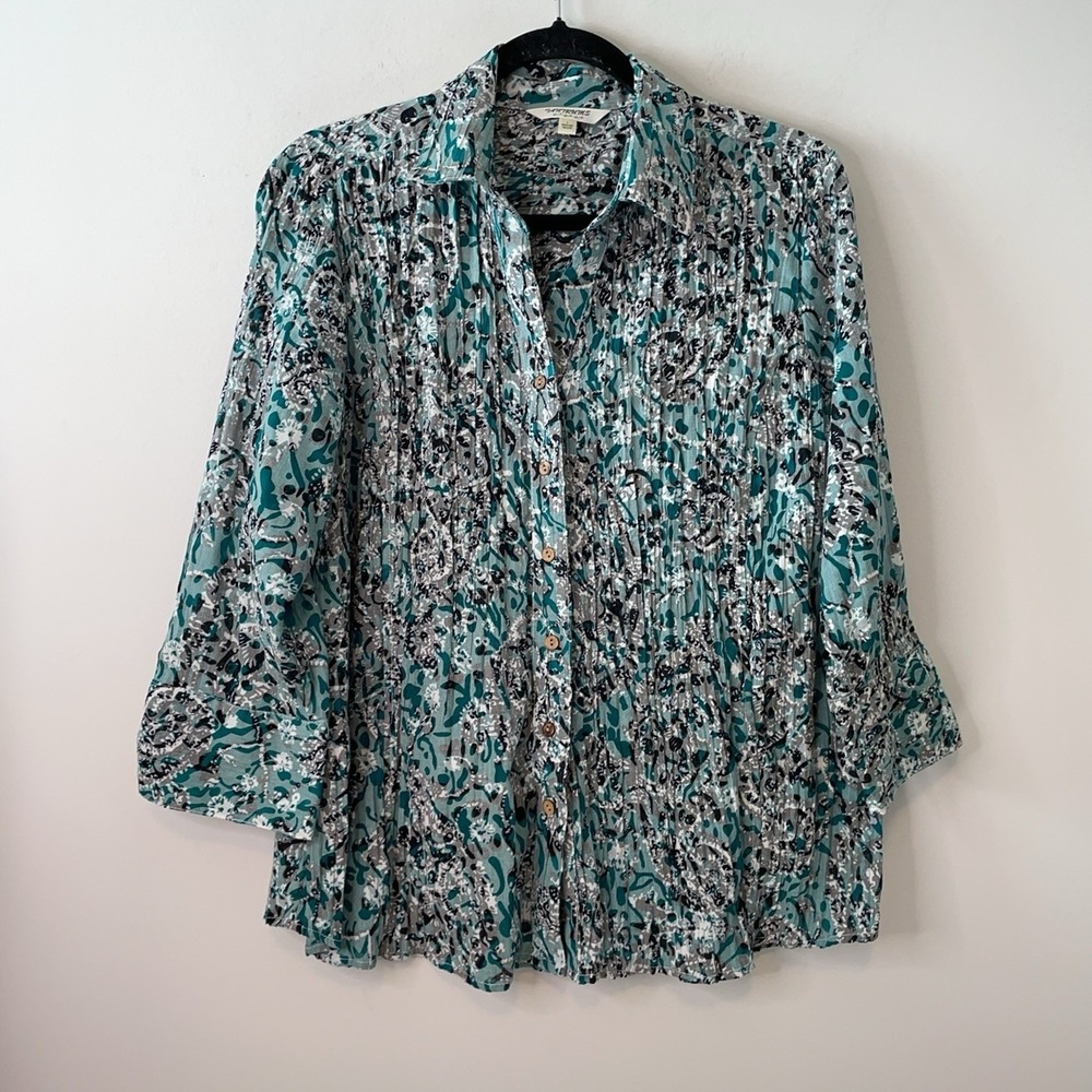 Tantrums Blouse Women's L Green Floral Crinkle 3/4 Sleeve Button Front Collared